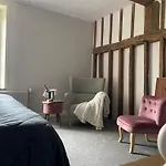 Bed & Breakfast Maison Longue De La Cassine