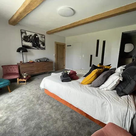Bed and breakfast Maison Longue De La Cassine 4*